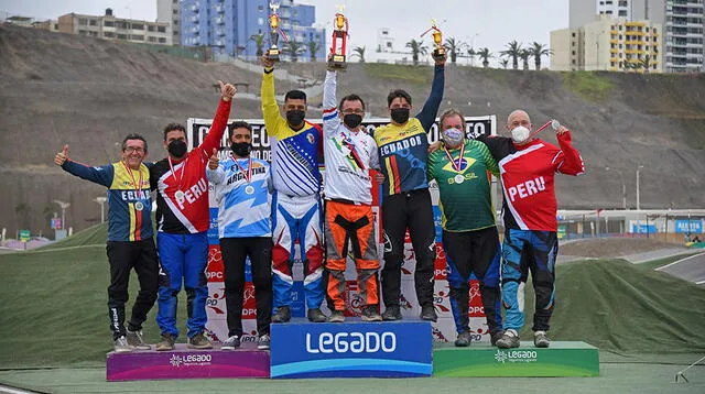 Ciclistas de gran nivel participaron del torneo desarrollado en la Costa Verde.