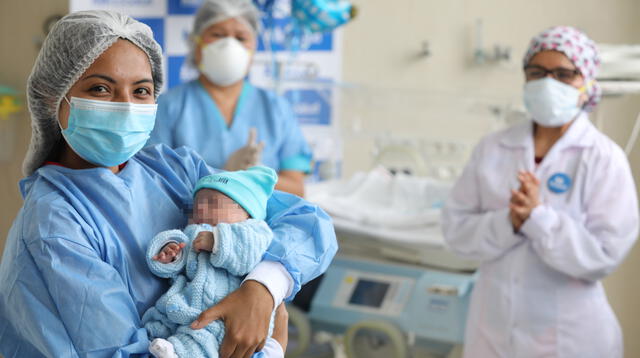 EsSalud celebró el primer año de Jorgito, el bebé prematuro que venció a la COVID-19. Foto: Difusión
