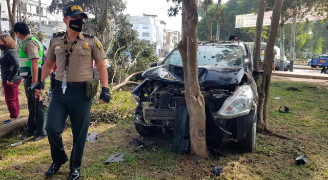 vehículo genera violento accidente de tránsito en Ate Vitarte