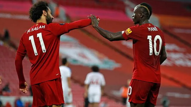 Salah y Mané del Liverpool se encuentran en el once ideal de la Premier League.