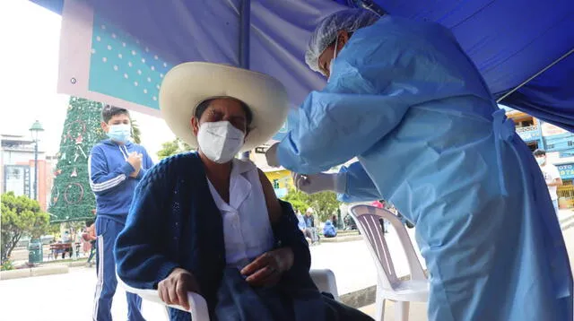 Minsa: Perú pasó las 50 millones de dosis aplicadas en el país