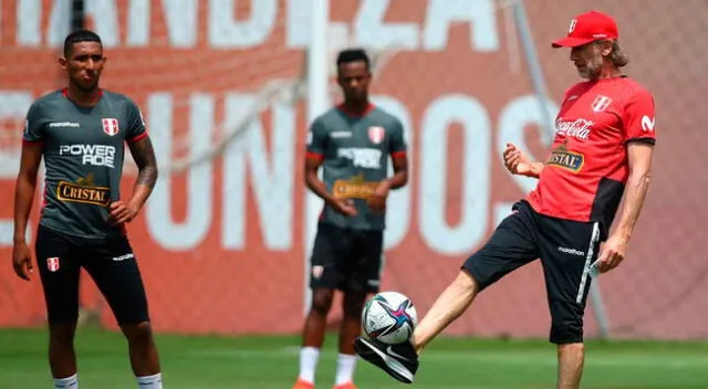 Ricardo Gareca estuvo a cargo del entrenamiento de la selección peruana.