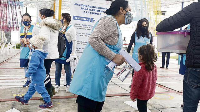 Clases presenciales iniciaran el 28 de marzo del 2022 precisó titular del Minedu