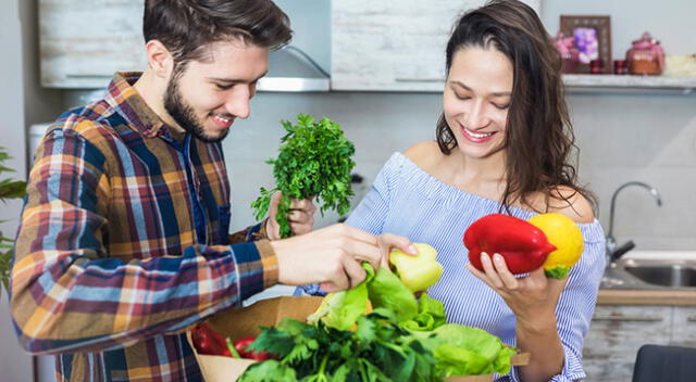 Especialista recomienda comidas saludables.