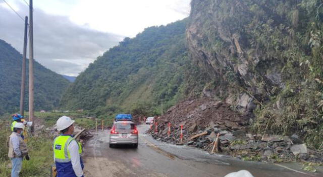 “Dios mío”: pasajero graba preciso instante en que alud cae y bloquea la vía Cusco - Madre de Dios