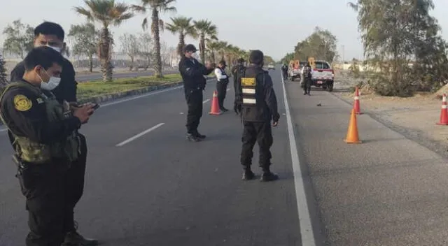 Policías investigan atropellos en esta zona de la Panamericana.