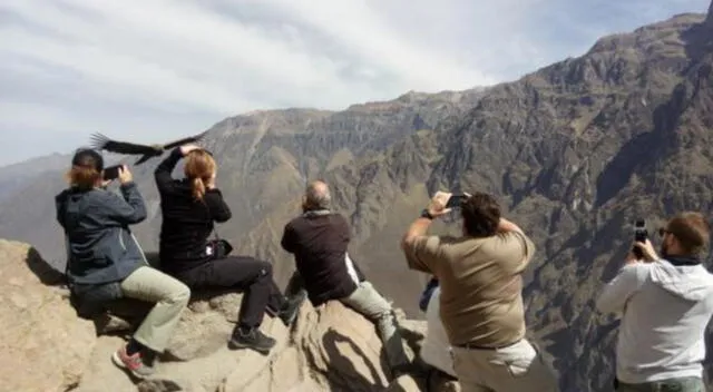 Arequipa: habilitan pase al Cañón del Colca, tras bloqueo por sismos