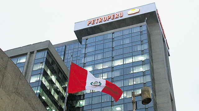 Crisis en el interior de Petroperú habría sido generada por Hugo Chávez
