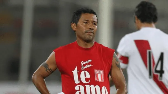 Palacios se refirió al posible 'pacto en Santiago' ente Chile y Uruguay para dejar fuera a la "Bicolor".