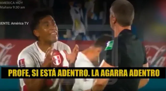 Conversación entre Tapia y el árbitro del Perú vs. Paraguay.