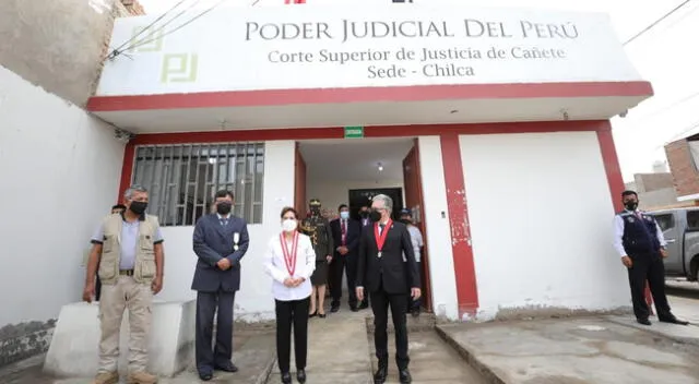 Presidenta del Poder Judicial Elvia Barrios inspeccionó servicio de justicia en la Corte de Cañete