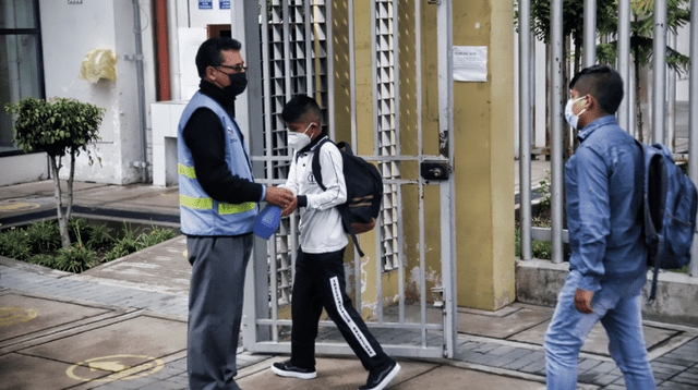 Clases presenciales se suspenden en Lima Metropolitana