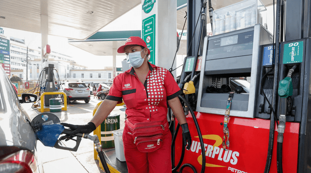 Revisa los precios de los combustibles hoy en los grifos de Lima. Foto: Antonio Melgarejo/ La República