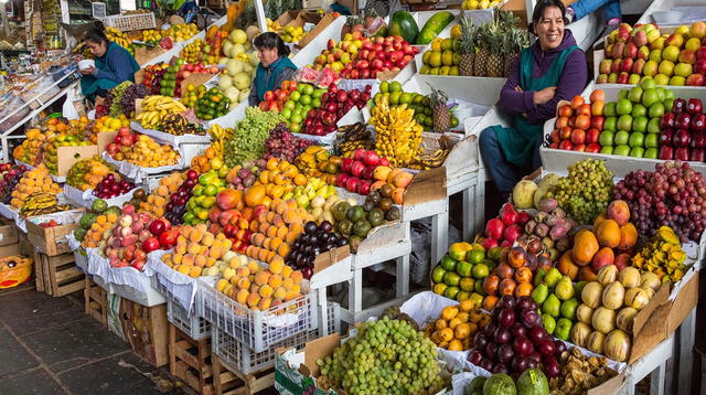 ¿Cómo están los comerciantes de fruta ante la inmovilización social de hoy marte 5 de abril?