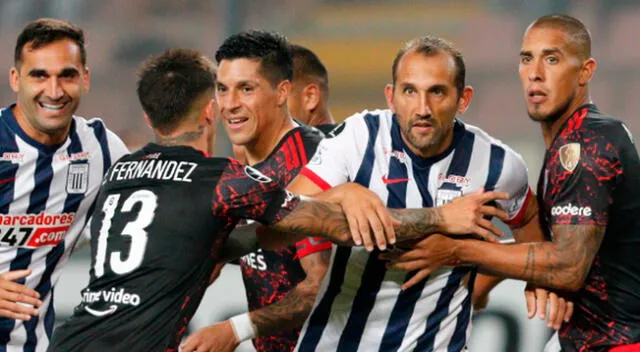 Hernán Barcos contó que Alianza Lima tuvo un antes y un después tras el partido contra River Plate.