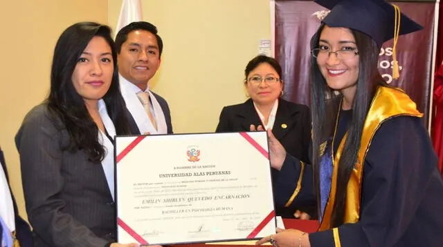 Conoce cómo obtener tu bachiller o título profesional.