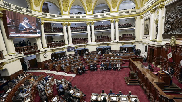 Congresistas de Perú Libre buscan adelantar las elecciones.