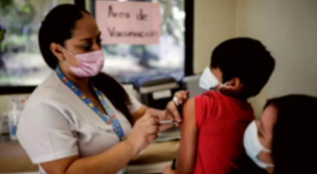 Los padres deben tener la responsabilidad que los niños esten completamente inmunizados.