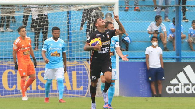 Sporting Cristal ganaba 3-0 y al final terminó con susto en un 3-2 ante Ayacucho.