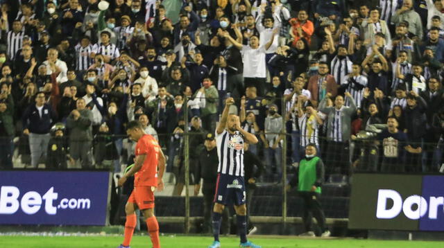 Hernán Barcos  anotó en la victoria 2-0 de Alianza ante César Vallejo en el estadio de Matute.