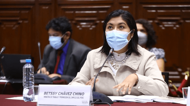 Betssy Chávez plantea exámenes psicológicos y psiquiátricos como requisitos para postular al Congreso