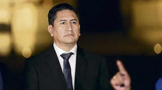 Vladimir Cerrón criticó los nuevos nombramientos en el PCM.