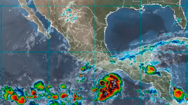 Huracán Agatha puso en alerta a México.