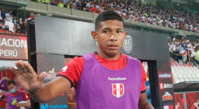 Edison Flores deja todo en cada entrenamiento para meterse al once titular.