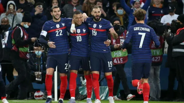 Ni el gol de Benzema pudo salvar a Francia de una derrota ante Dinamarca.