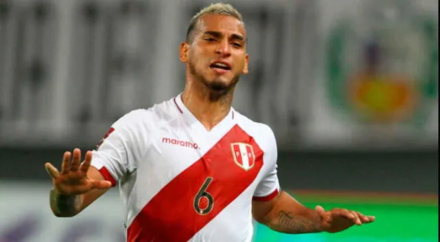 Miguel Trauco fue criticado por estar en una fiesta tras el duelo de la selección peruana.