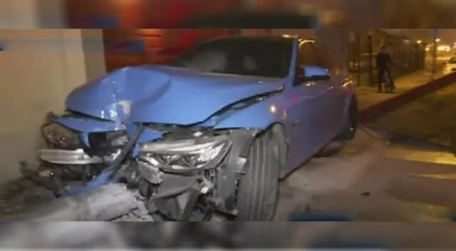 San Borja: conductor choca su moderno auto contra un poste de luz [VIDEO]