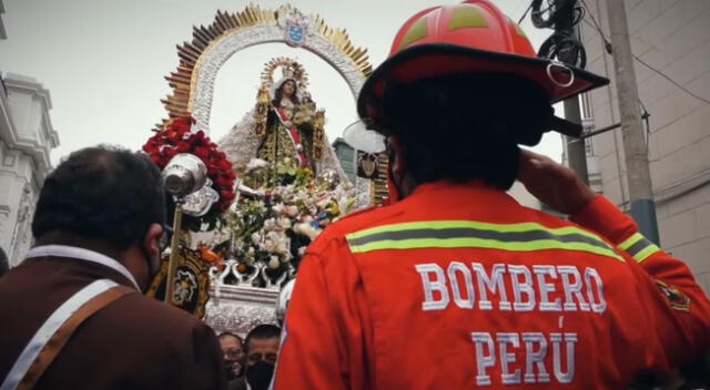 Cercado de Lima: procesión de la Virgen del Carmen recorrió Barrios Altos con flores y serenatas criollas