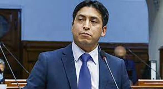 El Poder Judicial dictó impedimento de salida del país contra el congresista Freddy Díaz por presunto delito de violación sexual