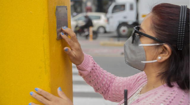 Lima: municipalidad instaló 181 placas braille y repetidores acústicos en avenidas