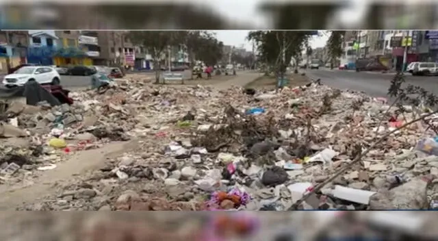 Vecinos conviven con basura desde hace meses en el Callao [VIDEO]