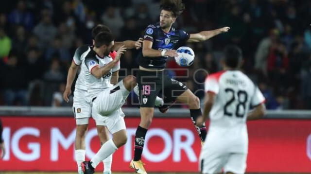 Los Rojinegros no solo perdieron en el campo sino también fuera de ella por las multas recibidas.