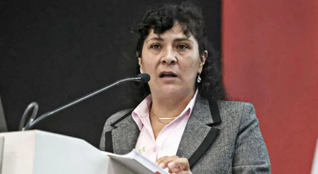 Lilia Paredes es sindicada de pertenecer a una organización criminal que tendría como líder a su esposo, el presidente Pedro Castillo.