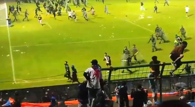 El caos en el Kanjuruhan Stadium se desbordó.