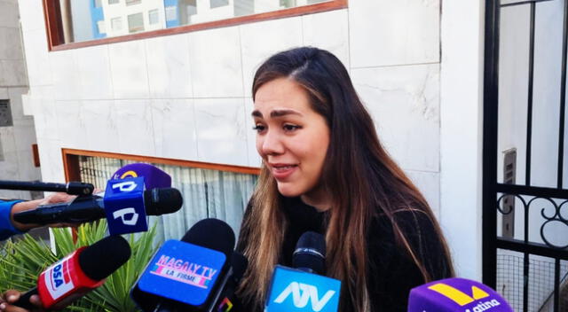 Gabriela Sevilla responde a la prensa sobre su hija