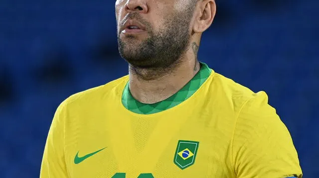 Dani Alves ha participado en 2 mundiales, Sudáfrica 2010 y Brasil 2014, cuenta con 9 partidos jugados.