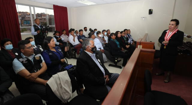 La presidenta del Poder Judicial Elvia Barrios realizó visita de trabajo en la Corte Superior de Moquegua