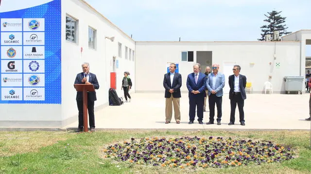 Francisco Boza Presidente. de la FDNTP. emocionado en inauguración del XIII Campeonato de Tiro de las Américas