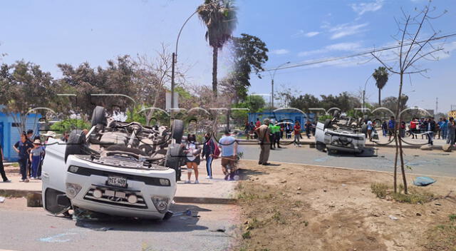 Carro se volcó  a la altura del parque Manhatan en San Felipe, Comas.