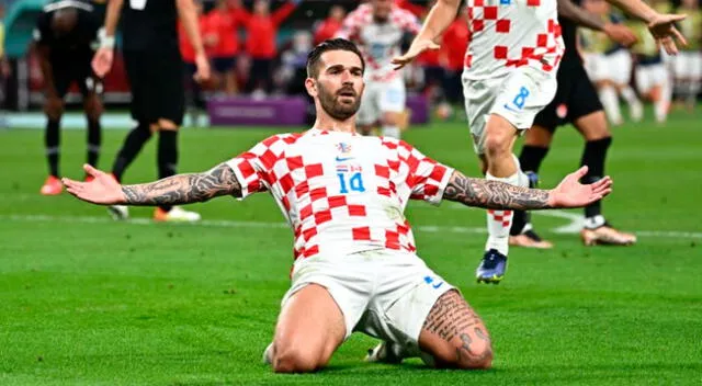 Croacia se acordó de ganar y remonta el partido en el primer tiempo.