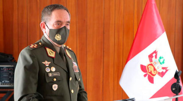 Walter Córdova RENUNCIÓ al cargo de Comandante General del Ejército