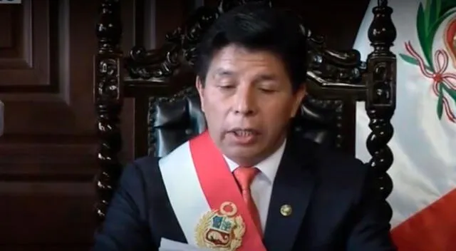 Pedro Castillo disuelve el Congreso