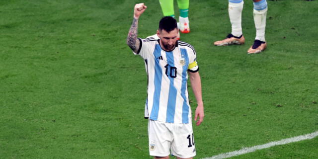 Lionel Messi anota gol en penal para Argentina.