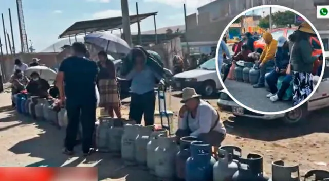 Los pobladores de Tacna hacen largas colas para obtener un balón de gas.