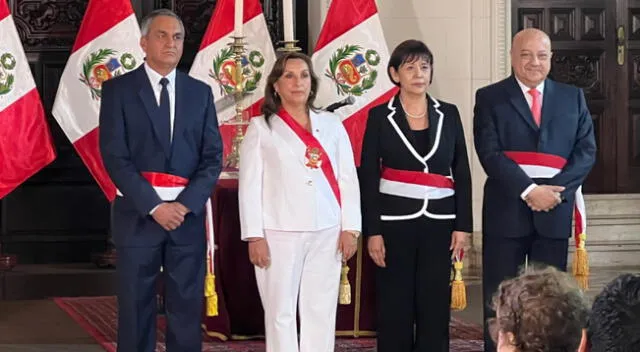 Nuevos ministros juramentados por Dina Boluarte
