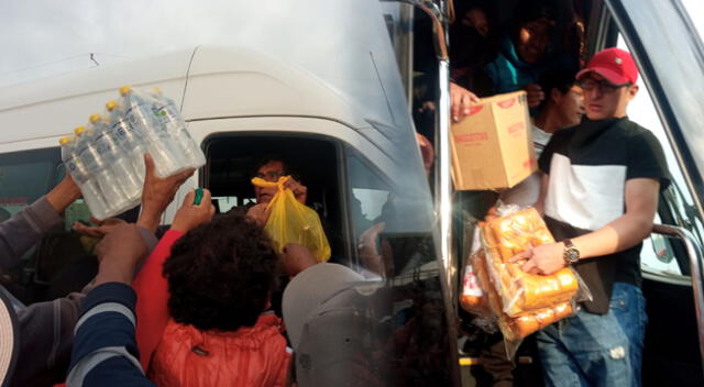 Manifestantes de Puno son ayudados por comerciantes de Arequipa